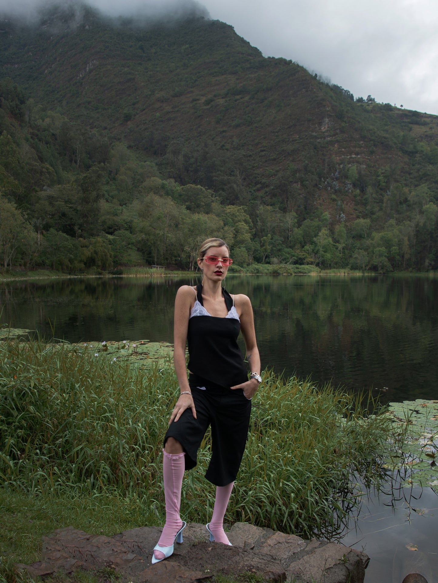 Honey Top Black